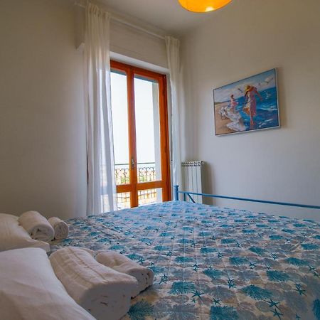 La Terrazza - By Ligooria Apartment Pietra Ligure Bagian luar foto